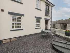 Whistle Stop Apartment - North Wales - 1116654 - thumbnail photo 20