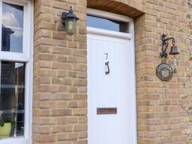 Carpenters - Kent & Sussex - 1116668 - thumbnail photo 2