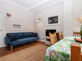 Carpenters - Kent & Sussex - 1116668 - thumbnail photo 7