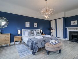 Holly Lodge - Suffolk & Essex - 1116806 - thumbnail photo 21