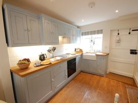 Shrimpers Cottage, Aldeburgh - Suffolk & Essex - 1116897 - thumbnail photo 8