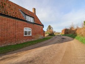 Pudding Cottage, Westleton - Suffolk & Essex - 1116901 - thumbnail photo 23