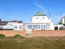 Harbour Lights, Southwold - Suffolk & Essex - 1117049 - thumbnail photo 39