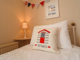 Albion House, Southwold - Suffolk & Essex - 1117059 - thumbnail photo 19