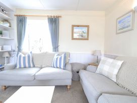 5 Blackshore, Southwold - Suffolk & Essex - 1117074 - thumbnail photo 4