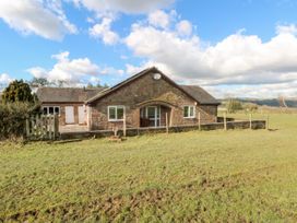 Hawksbridge Bungalow - Peak District - 1117675 - thumbnail photo 3