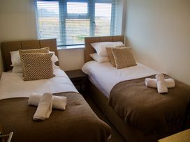 Combe Hill Apartments - Devon - 1118087 - thumbnail photo 11