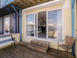Harbourside Cottage - Devon - 1118126 - thumbnail photo 37