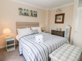 Harbourside Cottage - Devon - 1118126 - thumbnail photo 28