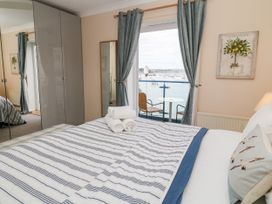 Harbourside Cottage - Devon - 1118126 - thumbnail photo 30