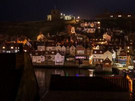 Storm Cottage - North Yorkshire (incl. Whitby) - 1118241 - thumbnail photo 35