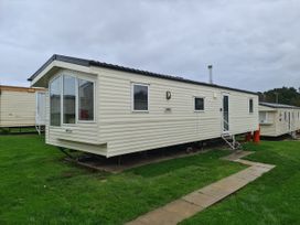 Jay 25 - North Yorkshire (incl. Whitby) - 1118426 - thumbnail photo 17