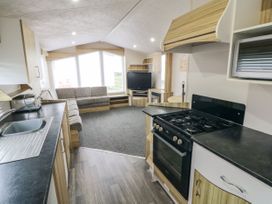 Jay 25 - North Yorkshire (incl. Whitby) - 1118426 - thumbnail photo 7