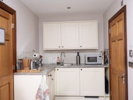 Arthur Turner, The Apple Rooms - Hampshire - 1118595 - thumbnail photo 2