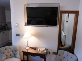 Arthur Turner, The Apple Rooms - Hampshire - 1118595 - thumbnail photo 4