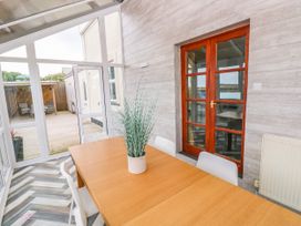 Ocean House - South Wales - 1118693 - thumbnail photo 30