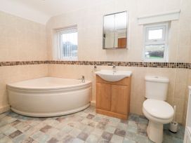 Tynygroes - North Wales - 1119529 - thumbnail photo 27