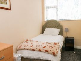 Apartment 3 - Lake District - 1120013 - thumbnail photo 11