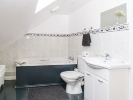 The Blue Cottage - Dorset - 1120221 - thumbnail photo 20