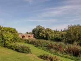 Apartment 2 - Pengethley Manor - Herefordshire - 1120564 - thumbnail photo 51