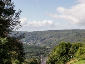 Horsebox 1 - Herefordshire - 1120603 - thumbnail photo 27