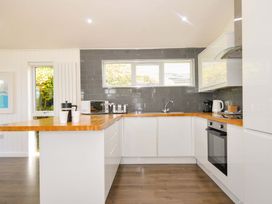 A kitchen with appliances on the counter at 3 Horizon View Dobwalls