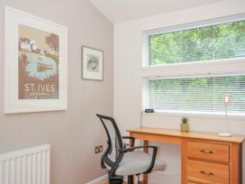 An office with a desk and chair at 15 Horizon View Dobwalls