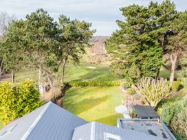 The Golf House - North Wales - 1121307 - thumbnail photo 12