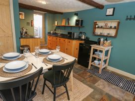 Flora Cottage - Peak District - 1121379 - thumbnail photo 10