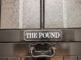 The Pound - Somerset & Wiltshire - 1121584 - thumbnail photo 3