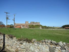 Castle View (Bamburgh) - Northumberland - 1121830 - thumbnail photo 15