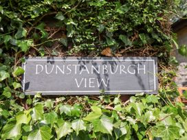 Dunstanburgh View - Northumberland - 1122119 - thumbnail photo 2