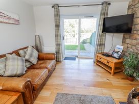 Greenfinch - Northumberland - 1122276 - thumbnail photo 6