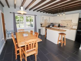 Bullfinch - Northumberland - 1122280 - thumbnail photo 10