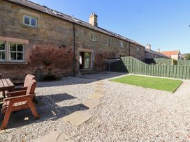 Bullfinch - Northumberland - 1122280 - thumbnail photo 33