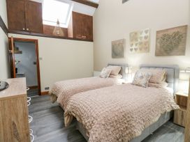 Dale Cottage - Peak District - 1122340 - thumbnail photo 16