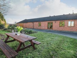 Adelaide Cottage - Peak District - 1122464 - thumbnail photo 1