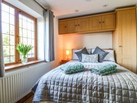 Adelaide Cottage - Peak District - 1122464 - thumbnail photo 16