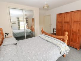Nash Lodge - South Wales - 1122760 - thumbnail photo 24