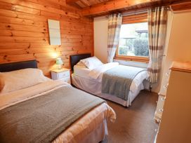 Avocet Lodge - Lincolnshire - 1122889 - thumbnail photo 18