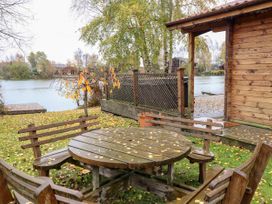 Avocet Lodge - Lincolnshire - 1122889 - thumbnail photo 29