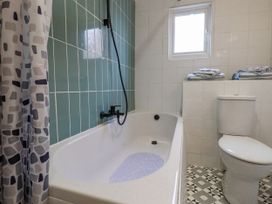 Castle Cottage - Kent & Sussex - 1122951 - thumbnail photo 18