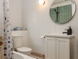 Castle Cottage - Kent & Sussex - 1122951 - thumbnail photo 19