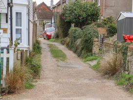 Castle Cottage - Kent & Sussex - 1122951 - thumbnail photo 25