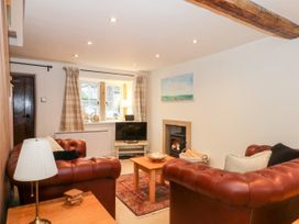 Dragon Cottage - Peak District - 1123067 - thumbnail photo 4