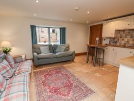 Hornington Lodge - North Yorkshire (incl. Whitby) - 1123101 - thumbnail photo 2