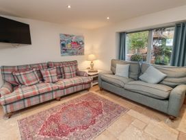 Hornington Lodge - North Yorkshire (incl. Whitby) - 1123101 - thumbnail photo 3