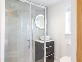 The Haven - Central England - 1123789 - thumbnail photo 20