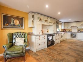 The Farm House - Anglesey - 1124082 - thumbnail photo 9
