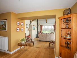 The Farm House - Anglesey - 1124082 - thumbnail photo 12